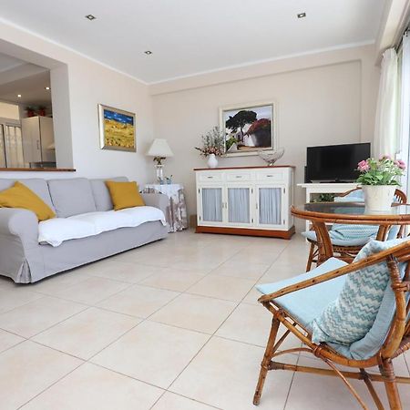 Ferienwohnung DIFFERENTFLATS Morsa Salou Exterior foto